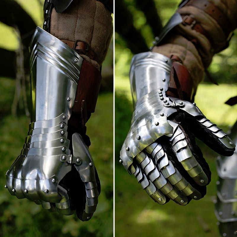 Medieval Articulated Gauntlets 18 Gauge